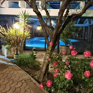 Fontana Oasis Apartments Апартаменты